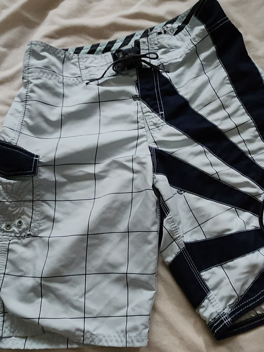 Men's White and Navy Grid Swim Trunks